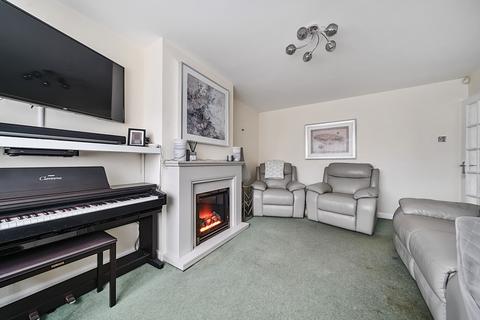 95 Glebe Lane, Harrow, HA3 9JX