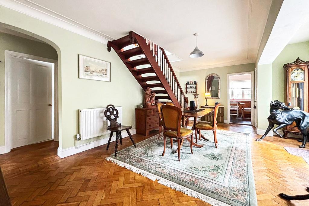 Entrance/Reception