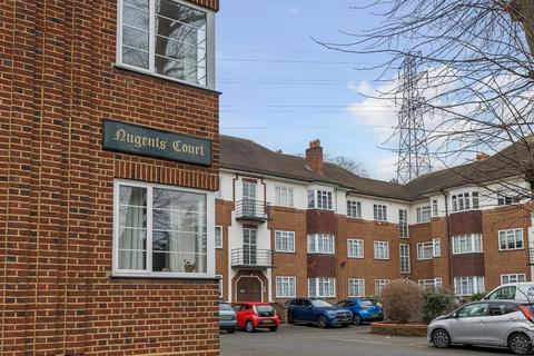 Nugents Court, St. Thomas Drive, Pinner