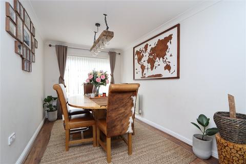 26 Bertram Close, New Bradwell, Milton Keynes, MK13 0DT