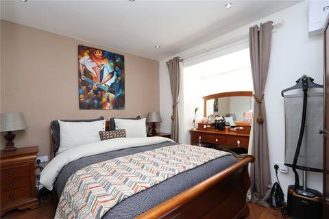 26 Bertram Close, New Bradwell, Milton Keynes, MK13 0DT