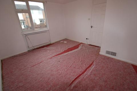 3 bedroom terraced house to rent, Harrogate Road, Birkenhead