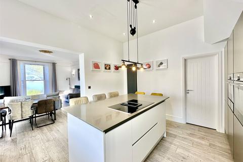 Larkrise North Morte Road, Mortehoe, Woolacombe, EX34 7EG