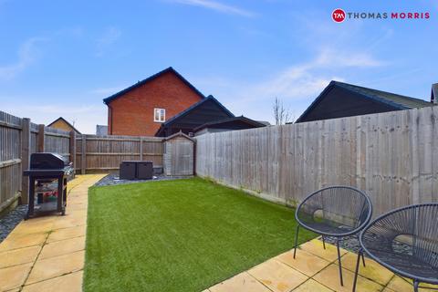 27 Binder Place, Biggleswade, SG18 0RU