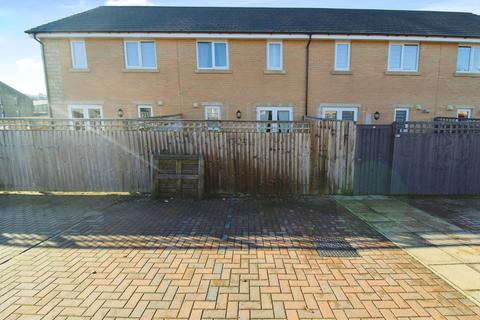 3 bedroom terraced house to rent, Skipton Road, Lancashire BB8