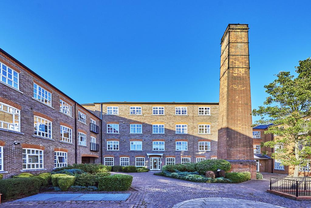 Milliners Court, St. Albans AL1 1 bed apartment - £1,395 pcm (£322 pw)