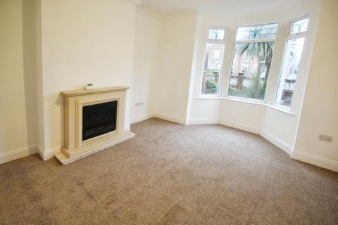 3 bedroom end of terrace house to rent, Ivy Terrace, Durham DH7