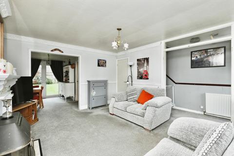13 Buttermere Close, North Anston, Sheffield, S25 4GA