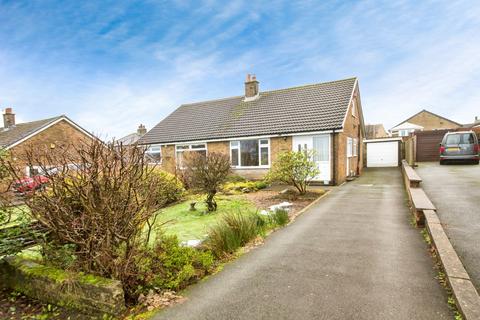 2 bedroom bungalow for sale, Aysgarth Crescent, West Yorkshire HX2