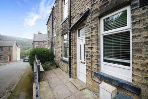 2 bedroom terraced house to rent, Banksfield Road, West Yorkshire HX7