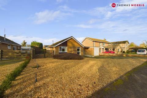 3 bedroom bungalow for sale, Abbots Close, Huntingdon PE26