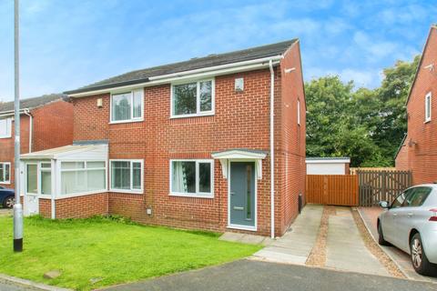 2 bedroom semi-detached house for sale, The Gardens, Leeds LS27