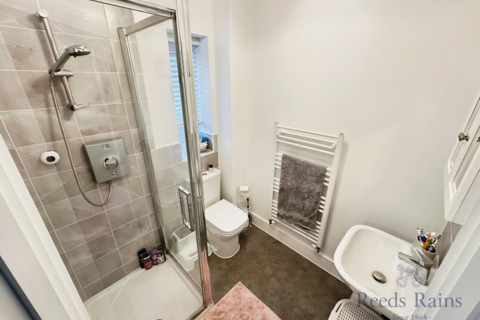 3 Arthur Cratchley Grove, Stoke-on-trent, ST4 8ZR