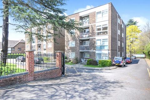 2 bedroom flat for sale, Orchard Road, Bromley BR1