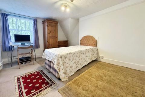 5 bedroom end of terrace house for sale, Beltinge Road, Kent CT6