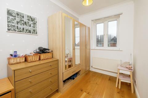 5 Milton Close, Cherry Willingham, Lincoln, LN3 4RA