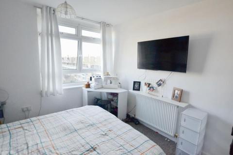 1 bedroom flat for sale, Collingwood Court, Washington NE37