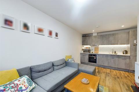 2 bedroom flat for sale, Mercury Gardens, Romford RM1