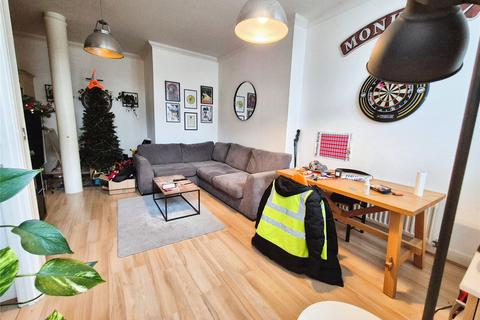 1 bedroom flat for sale, High Street, Kent ME1