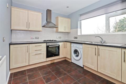 2 bedroom flat to rent, Leasyde Walk, Newcastle upon Tyne NE16