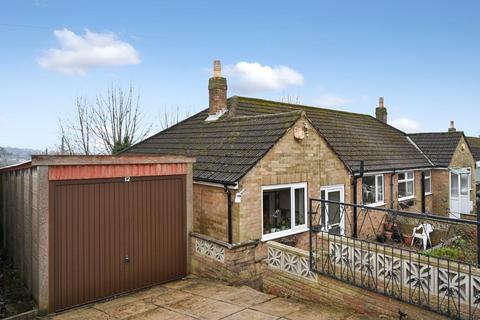 2 bedroom semi-detached bungalow for sale, Rufford Close, Yeadon, Leeds