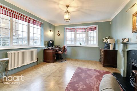 1 Ennerdale Road, Wheatley Hills, Doncaster, DN2 5QP