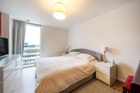 2 bedroom apartment for sale, Jantzen House, Ealing Road, Brentford, TW8