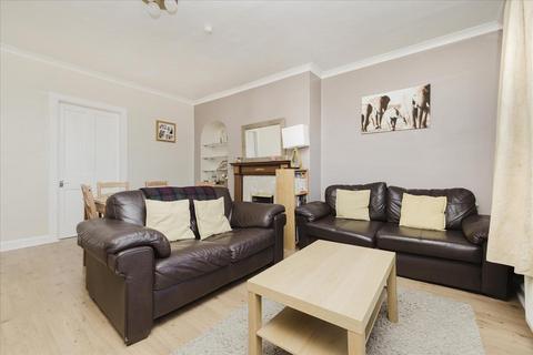 2 bedroom flat for sale, 84 New Hunterfield, Gorebridge, EH23