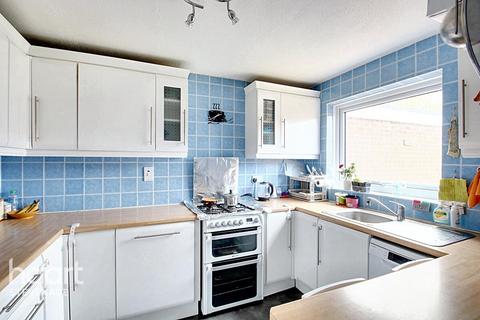 3 bedroom terraced house for sale, Minehead Way, Stevenage