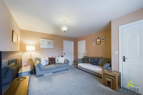 3 bedroom end of terrace house for sale, Bluebell Way, Tutbury DE13