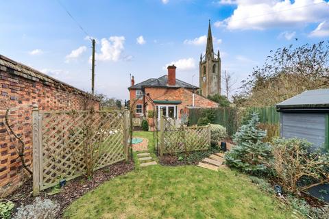 3 bedroom semi-detached house for sale, Church Street, Billingborough, Sleaford, Lincolnshire, NG34