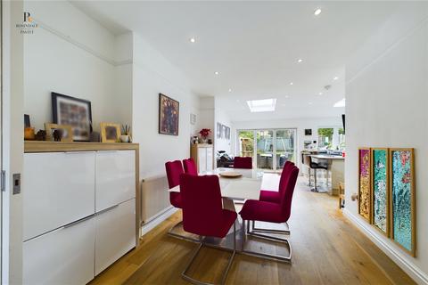 30 Bute Gardens, Wallington, SM6 8SS