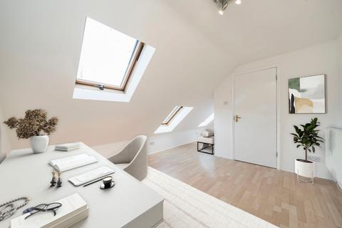 27 Coxmount Road, London, SE7 8AD