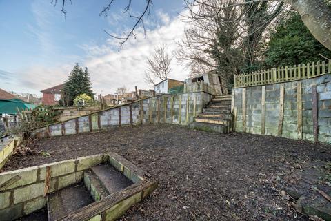27 Coxmount Road, London, SE7 8AD