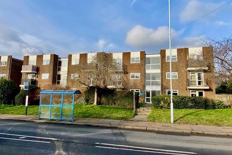 2 bedroom flat to rent, Littlehampton Road, Worthing