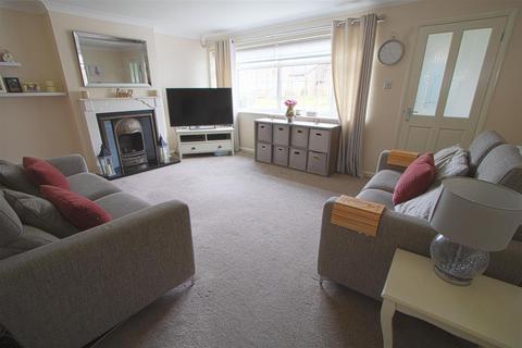 4 bedroom semi-detached house for sale, Hollyford, Billericay CM11