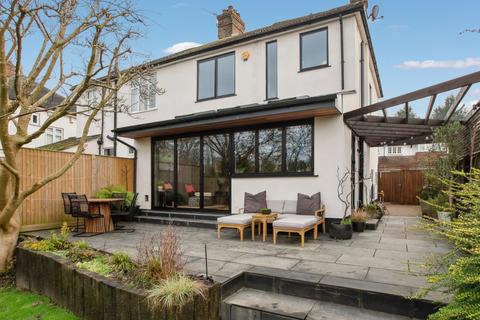 21 Warren Avenue, Bromley, BR1 4BP