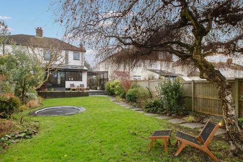 21 Warren Avenue, Bromley, BR1 4BP