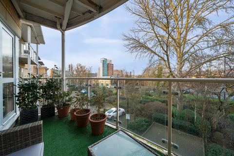 20, Maxim Apartments, 2 Wheeler Place, Bromley, BR2 9EZ