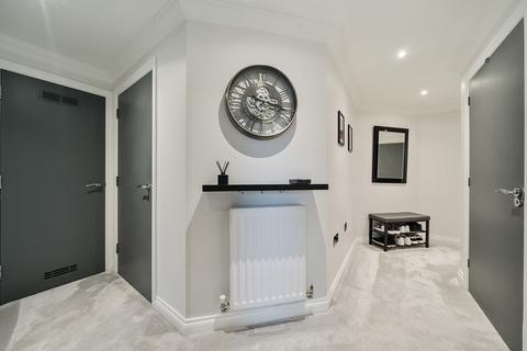20, Maxim Apartments, 2 Wheeler Place, Bromley, BR2 9EZ