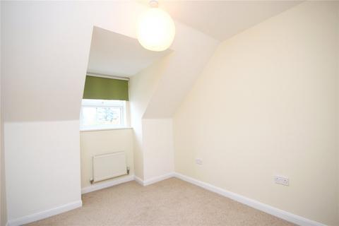 2 bedroom flat to rent, De Soissons Close, Welwyn Garden City, Hertfordshire, AL8