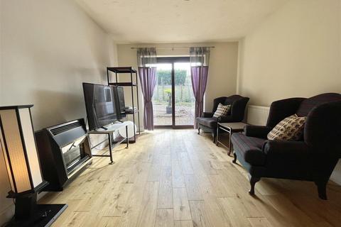 undefined, Gilmorton Avenue, Glen Parva LE2