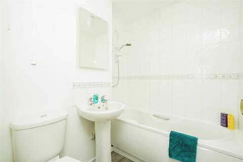 169 Manor Road, Witney, OX28 3UG
