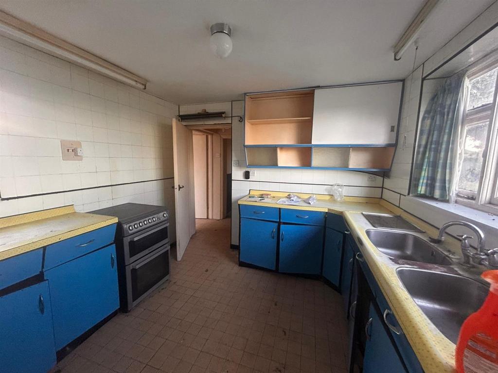 The Grange, Rectory Road, Roos, HU12 0 HT