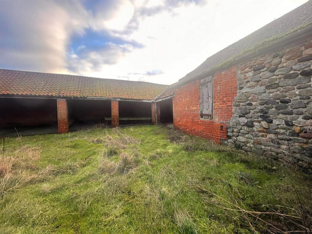The Grange, Rectory Road, Roos, HU12 0 HT