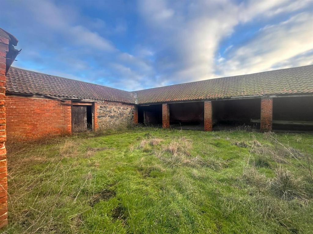 The Grange, Rectory Road, Roos, HU12 0 HT