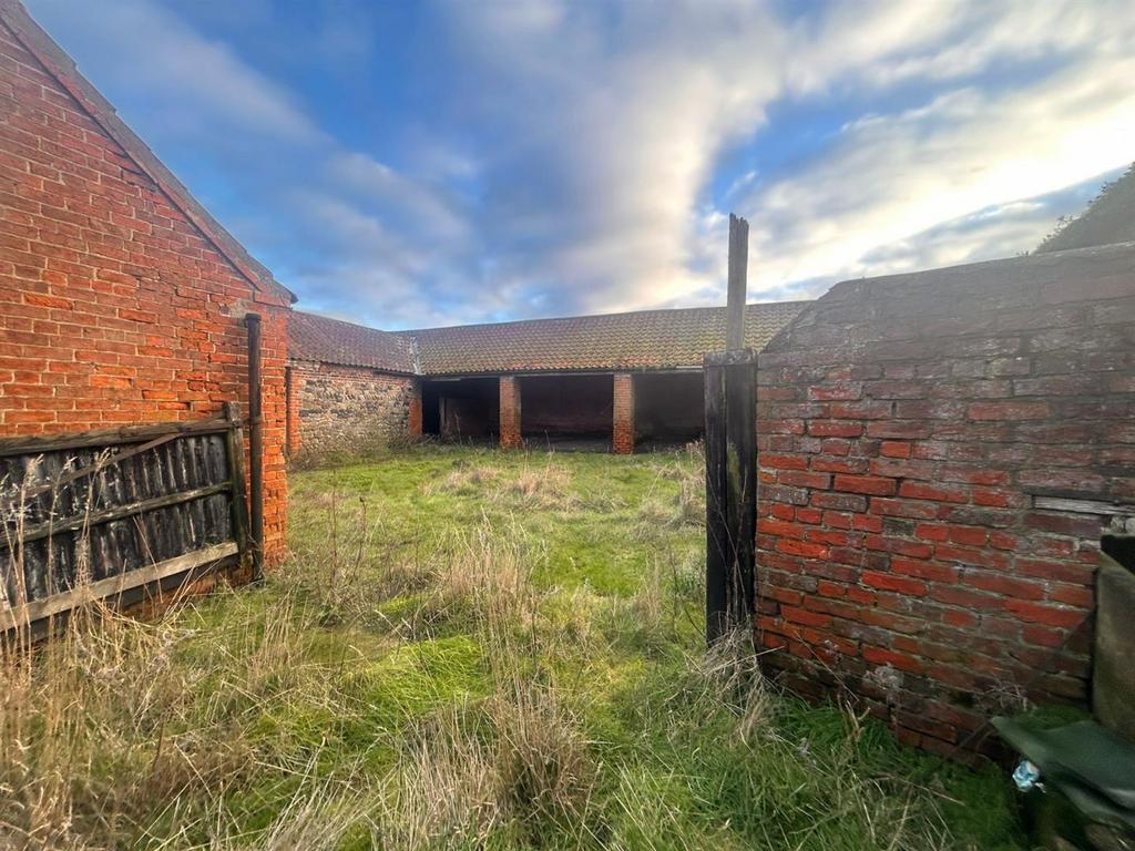 The Grange, Rectory Road, Roos, HU12 0 HT