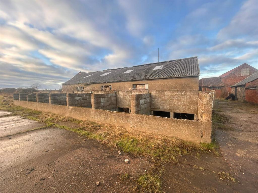 The Grange, Rectory Road, Roos, HU12 0 HT