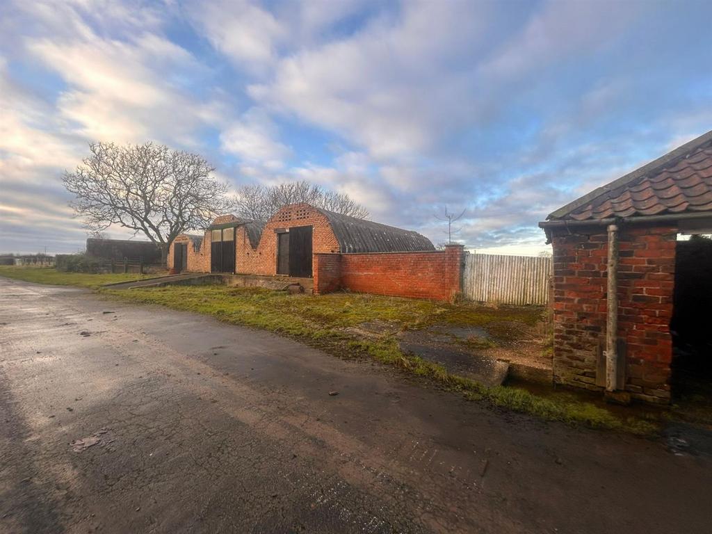 The Grange, Rectory Road, Roos, HU12 0 HT