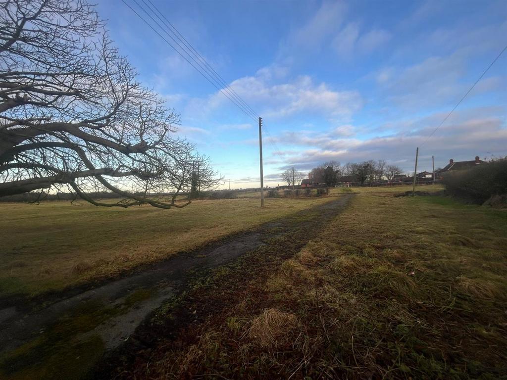The Grange, Rectory Road, Roos, HU12 0 HT